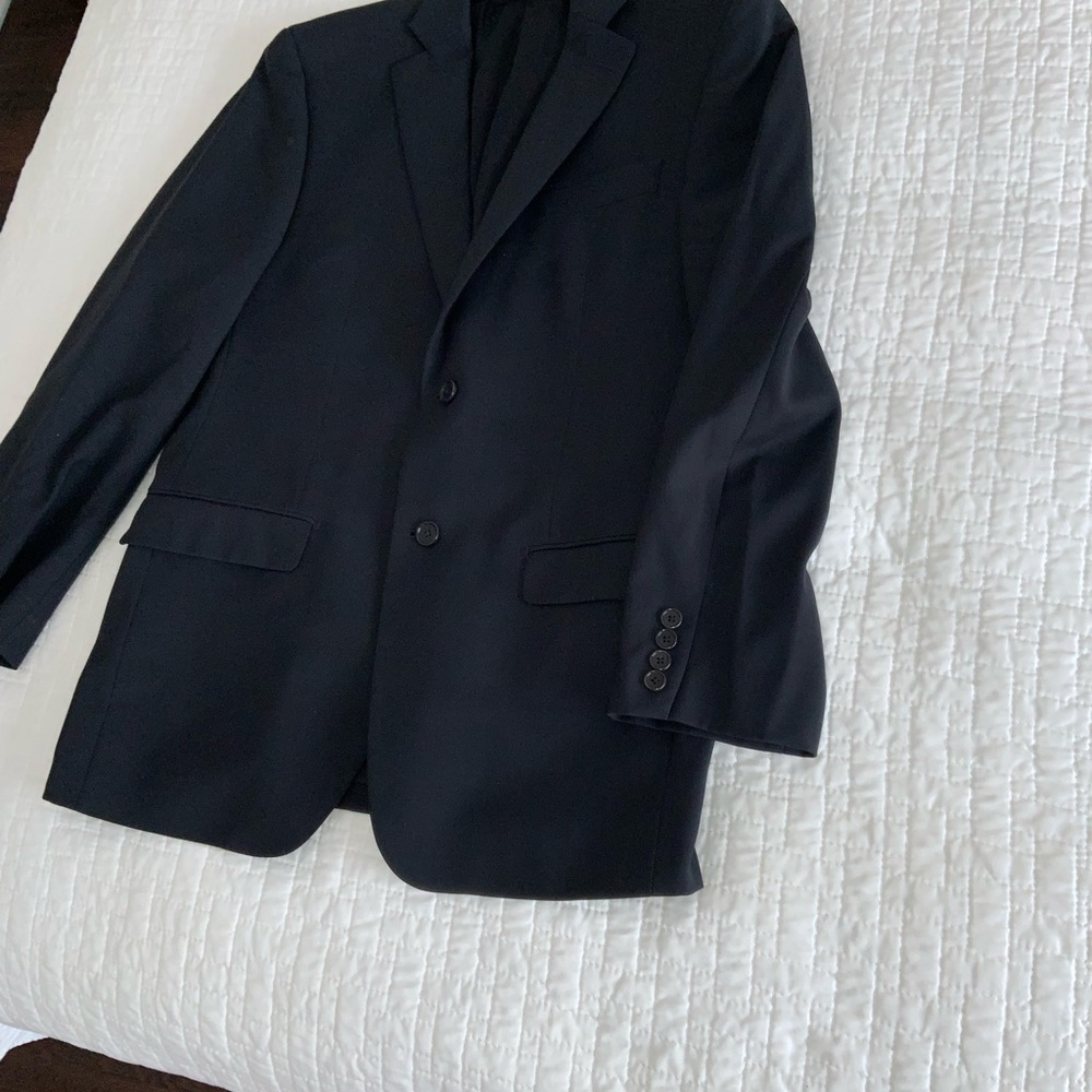 DKNY men’s navy blazer